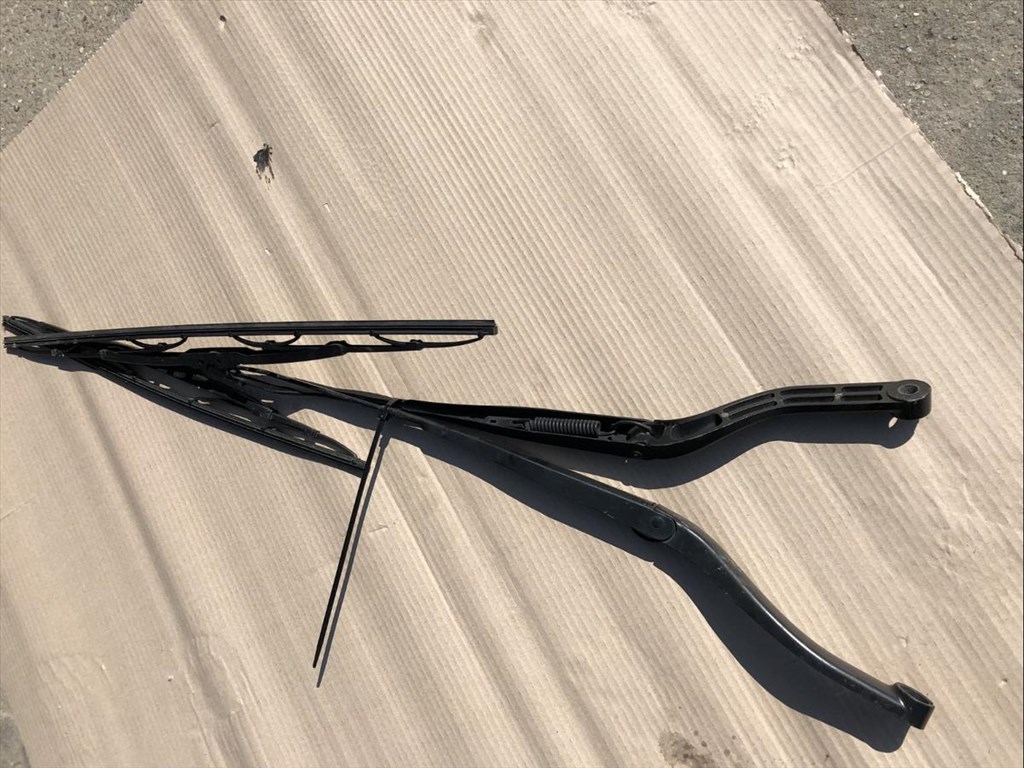 Audi A8 D3  (2002-2009) Első  Ablaktörlő Kar Pár 1. kép