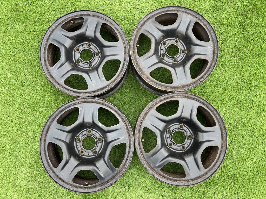 5x108 16" Alfa Romeo gyári lemezfelni 6,5Jx16h2 ET40 1. kép