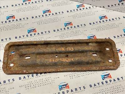 BMW E46 E87 E90 E91 E92 E93 E84 E83 X1 X3 kipufogó tartó konzol tartókonzol vaslap vas lap merevítő