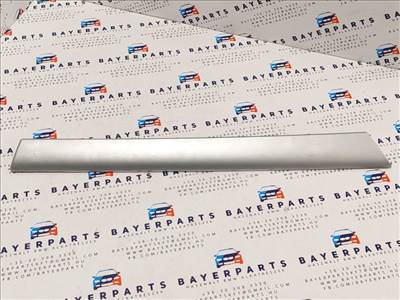 BMW E46 sedan touring ezüst jobb első ajtó dekorléc dekor díszléc léc