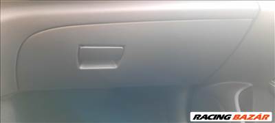 Opel Insignia B kesztyűtartó 