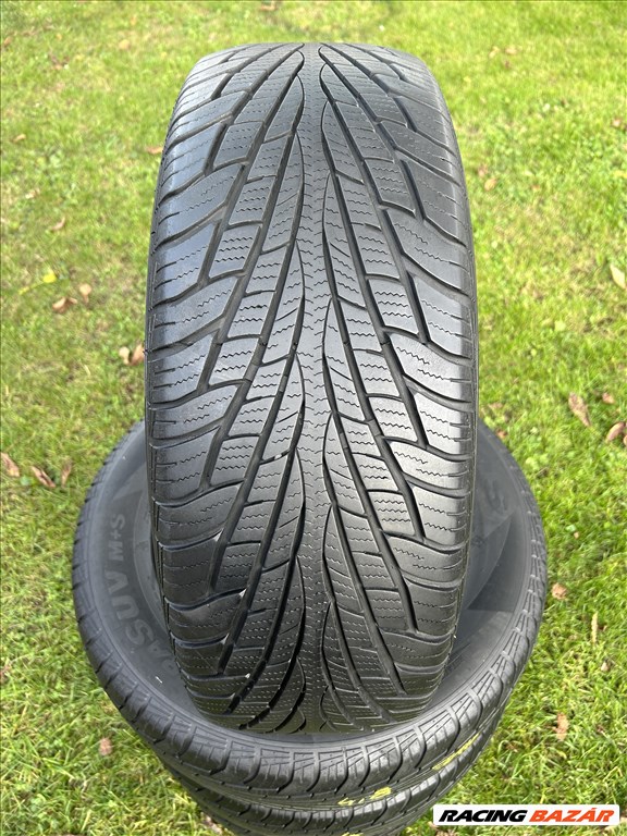 4db 235/60 r16 Maxxis négyévszakos gumi SUV  4. kép