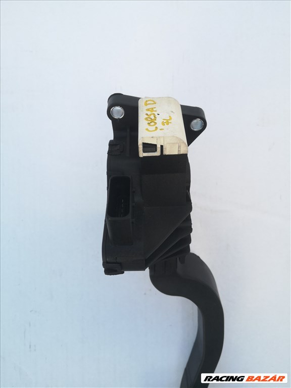 Opel Corsa D gyári gáz pedál 11. kép