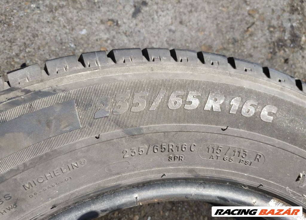 Michelin Agilis 235/65R16C 1 db 5. kép