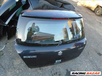 Suzuki Swift V csomagtér ajtó 