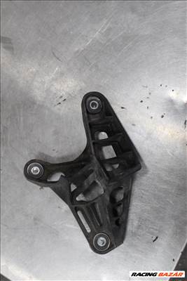 Volkswagen Caddy CPW 1,4 TSI 2018 váltóbowden tartó bak 1K0711789G