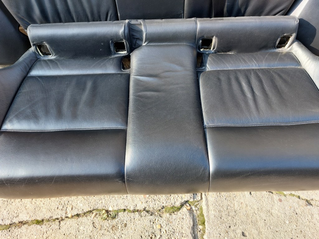 BMW E91 fekete bõr belsõ ülés bõrbelsõ ülésszett ajtókárpittal 7. kép