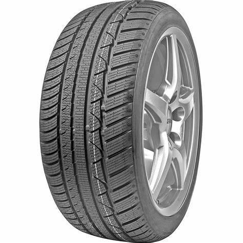 255/35 R 20 LEAO WINTER DEFENDER UHP téli  (97V XL DOT23  ) 1. kép