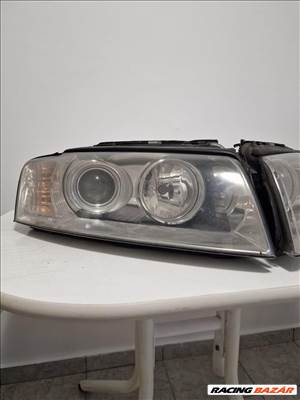 Audi A8 (D3 - 4E) D3 - 4E fényszóró 