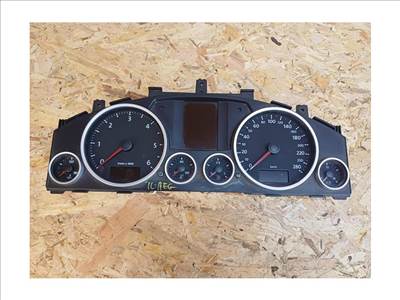 Vw Touareg (2003-2010) 2.5Tdi Diesel Kilométeróra 