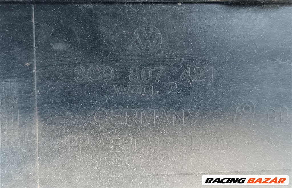 Volkswagen Passat kombi B6 hátsó lökhárító  3c9807421 3. kép