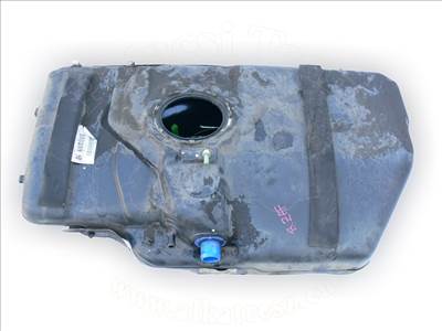 Opel Zafira B 2005-2011 - üzemanyag tartály, műszer és szivattyú nélkül, BENZIN