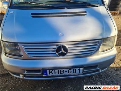 Mercedes Vito 638 V-osztály első hűtőrács 