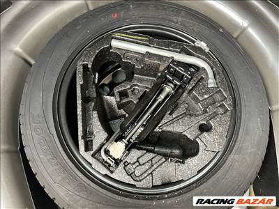 Volkswagen Golf V, Volkswagen Golf VI Pótkerék szerszámtartó 