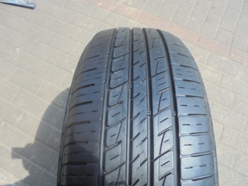 Kumho solus kl21 235/60 R18  1. kép