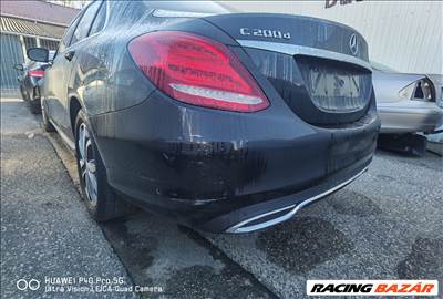 Mercedes C-osztály W205 hátsó lökhárító 