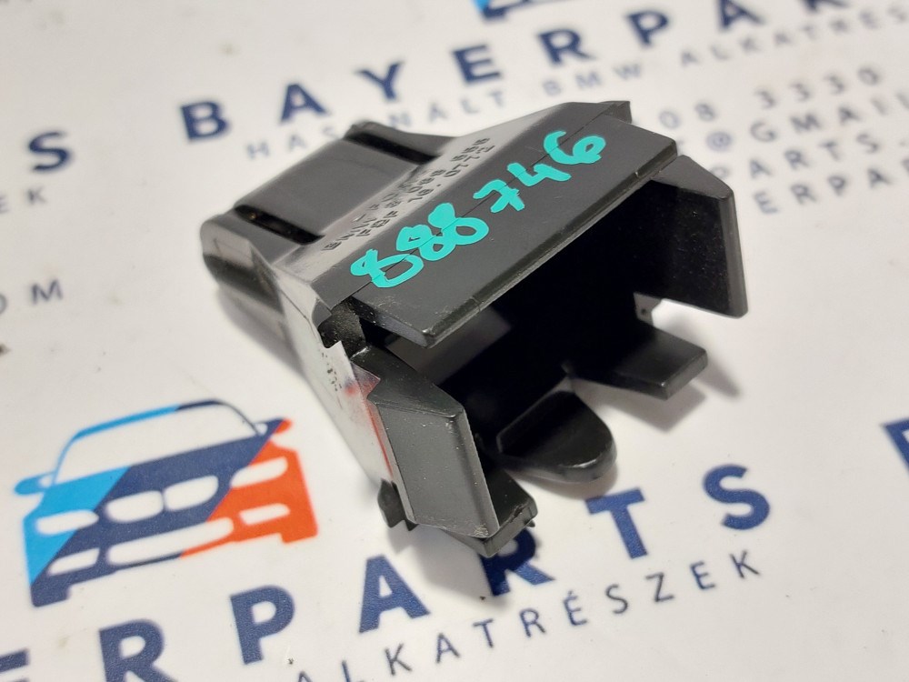 BMW E46 coupe jobb hátsó ülés háttámla oldalsó rész 3. kép