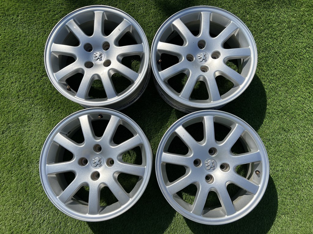 4x108 16" Peugeot gyári alufelni 6,5Jx16h2 ET28 1. kép
