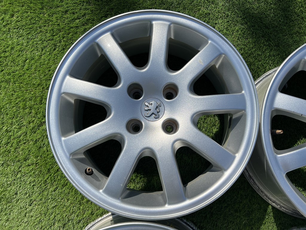 4x108 16" Peugeot gyári alufelni 6,5Jx16h2 ET28 5. kép