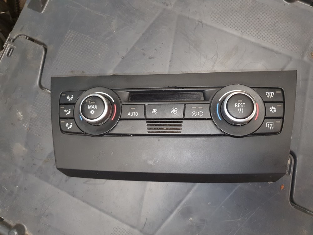 BMW E81 E82 E87 E90 E91 E92 E93 klímapanel klíma panel konzol 1. kép