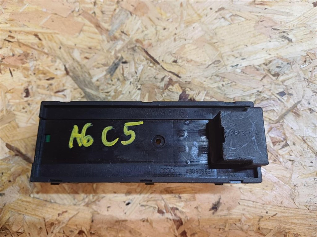 Audi A6 C5  (1998-2004) Bal Első Ablakemelő Kapcsoló  2. kép