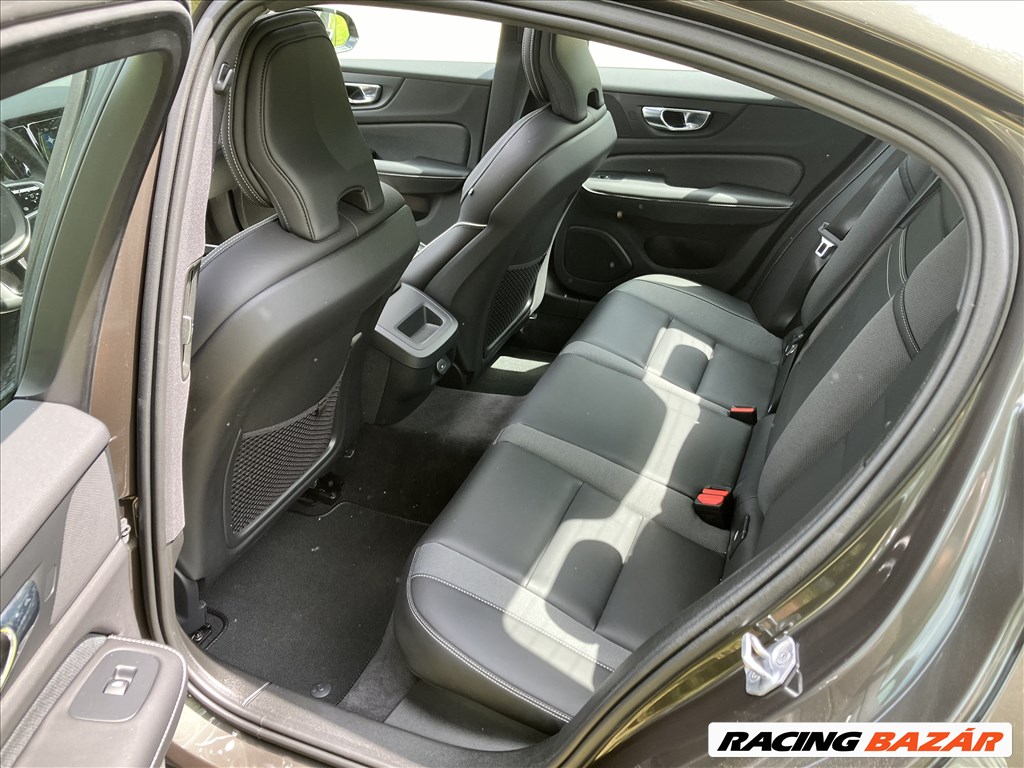 Eladó Volvo S60 2.0 (B4) MHEV R-Design Geartronic 6. kép