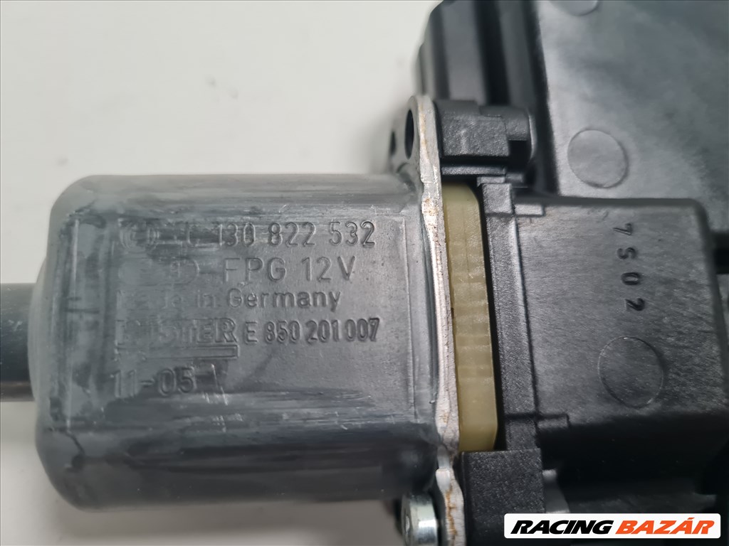 Volkswagen Polo V 1.2 6R bal hátsó ablakemelő motor  6r0959811g 0130822532 10. kép