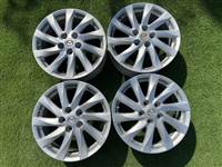 5x114.3 17" Mazda gyári alufelni 7Jx17h2 ET60