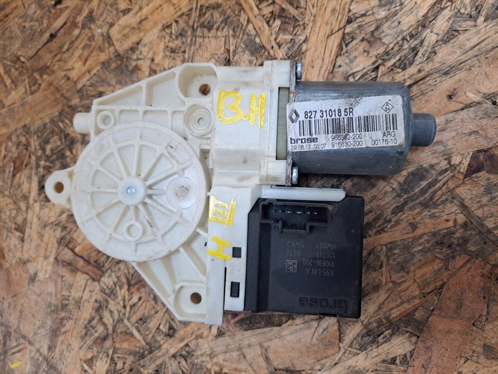 Renault Megane III (2008-2015) Bal Hátsó Ablakemelő Motor 1. kép