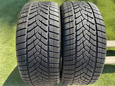 255/40 R21 Goodyear UltraGrip Performance+ téli gumi 6,5mm