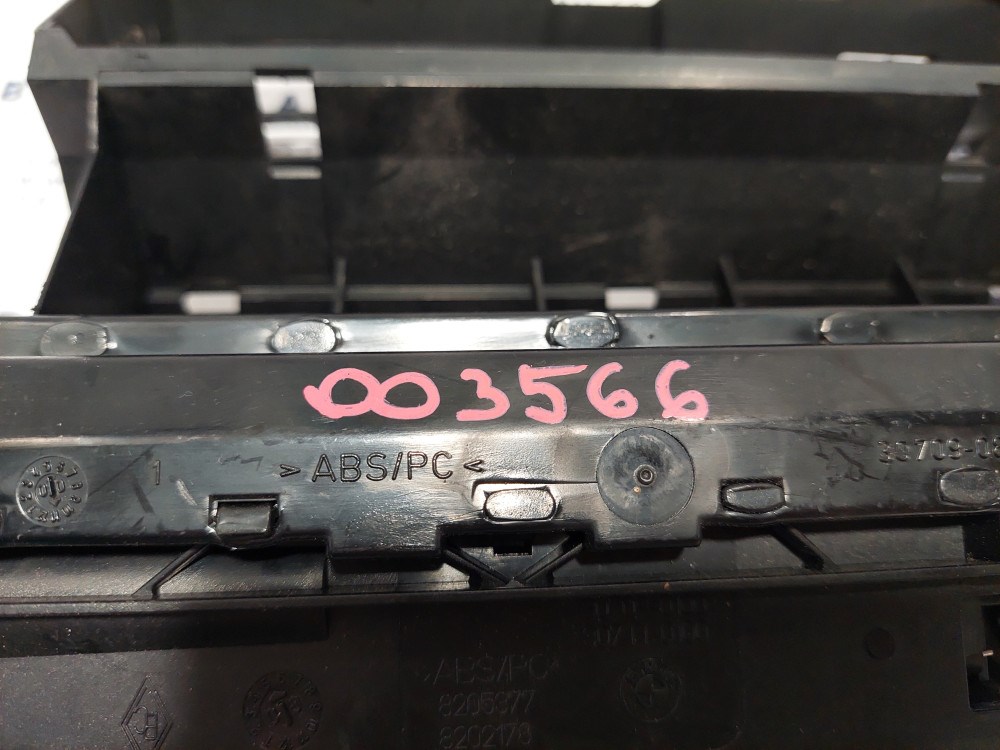 BMW E46 középsõ tároló konzol középkonzol hamutartó tartó 6. kép