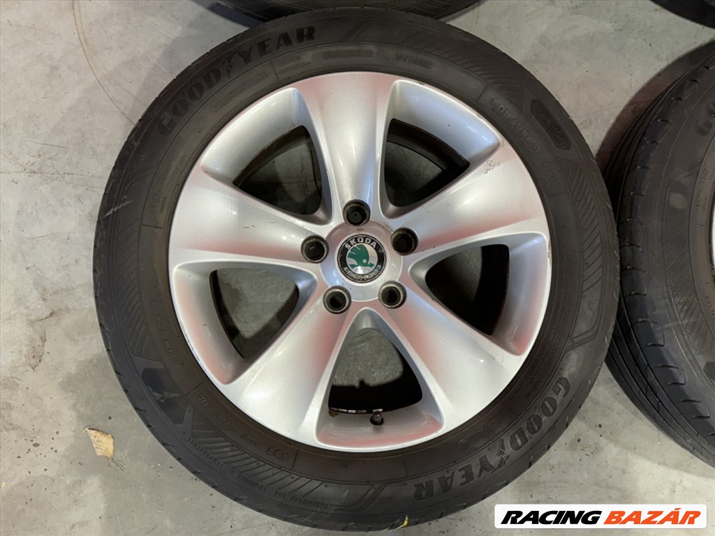 R16 5x112 Original Skoda SuperB 7J ET45 OE 3T0601025N +205/55 Goodyear 3. kép