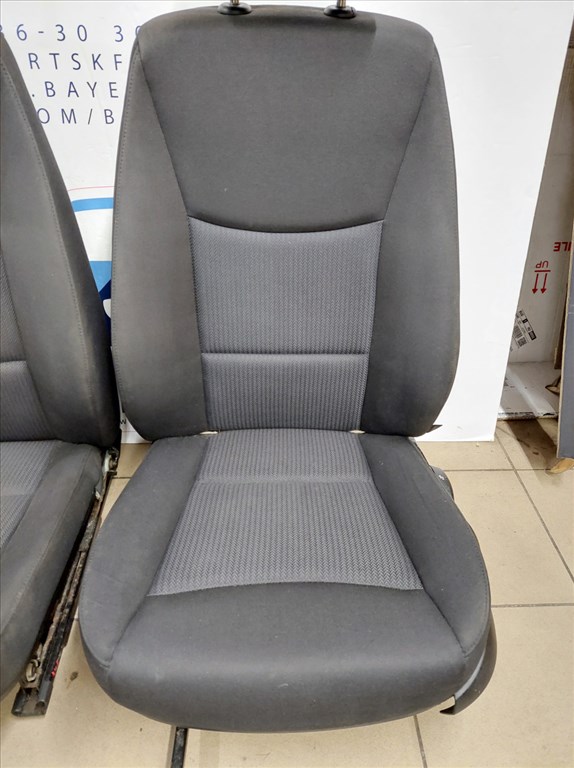 BMW E90 fekete szürke ülés ülésszett ajtókárpittal 4. kép