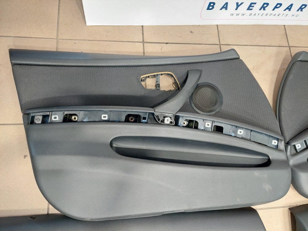 BMW E90 fekete szürke ülés ülésszett ajtókárpittal 9. kép