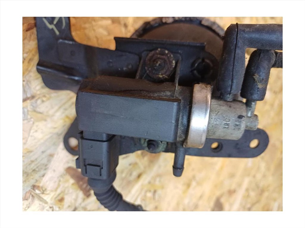 VW Golf 4 (1997-2003) 1.9Tdi Diesel Turbónyomás Szabályzó Szelep 2. kép