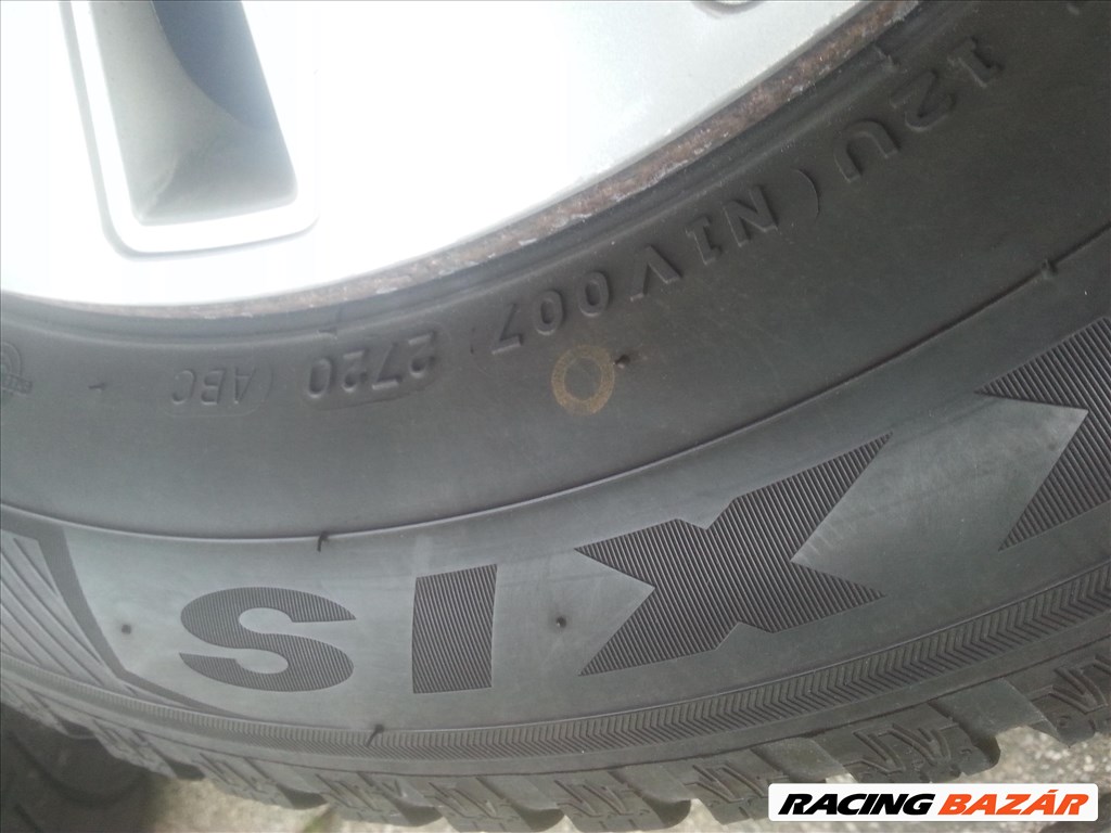  5x108 lyukosztású Ford Focus lemezfelni, rajta 195/65R15 Maxxis 2020-as téli gumi 4. kép