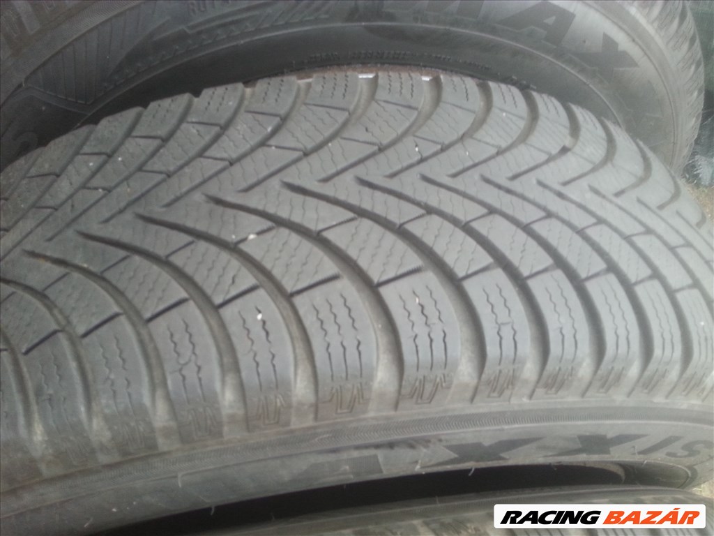  5x108 lyukosztású Ford Focus lemezfelni, rajta 195/65R15 Maxxis 2020-as téli gumi 7. kép