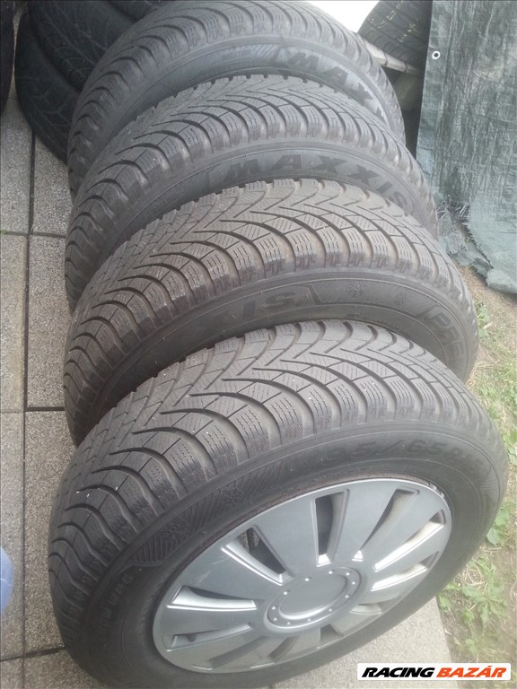  5x108 lyukosztású Ford Focus lemezfelni, rajta 195/65R15 Maxxis 2020-as téli gumi 9. kép