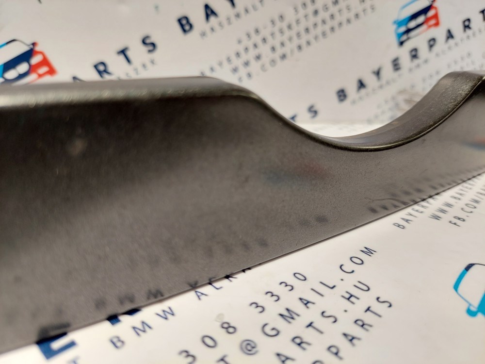 BMW E46 coupe cabrio szürke jobb bajuszléc - hiányos 2. kép