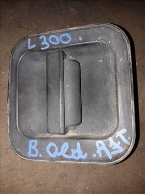 Mitsubishi L300 Bal Tolóajtó Külső Kilincs MB421153