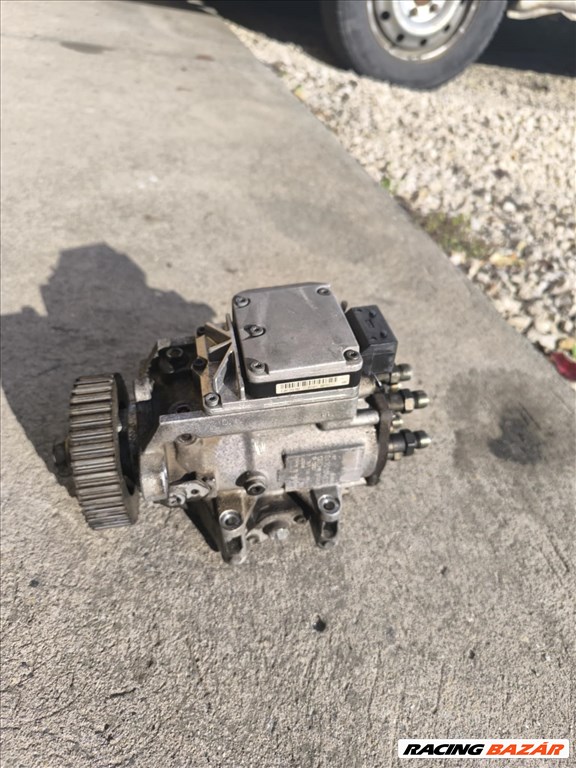 Audi 2.5 TDI Motor AYM 2.5 V6 TDI Motor Váltó, Adagoló 3. kép