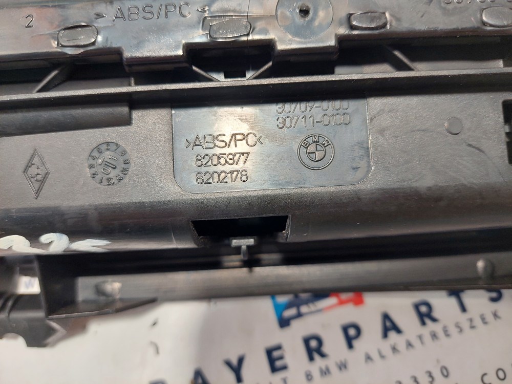 BMW E46 középsõ tároló konzol középkonzol hamutartó tartó 5. kép
