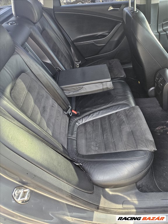 Eladó Volkswagen Passat Variant 3.2 V6 FSI 4motion (3168 cm³, 250 PS) (B6 / B7) 8. kép