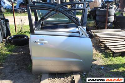 Toyota Rav4 2 2004 jobb első ajtó komplett, tükör nélkül (1517)