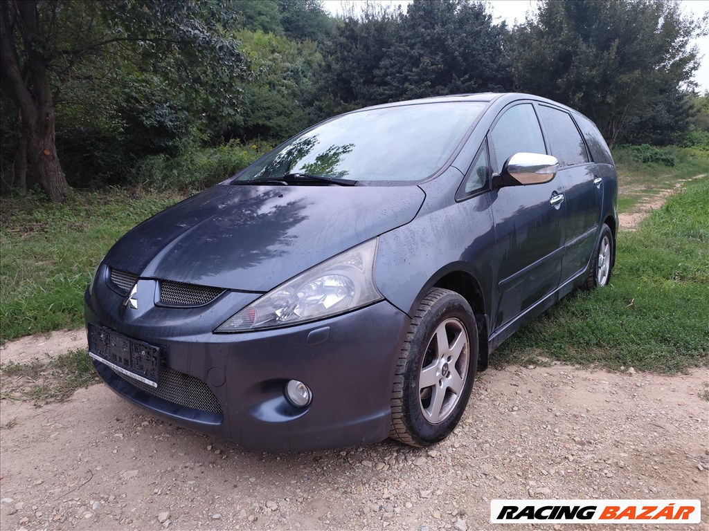 Mitsubishi Grandis bontott alkatrészei 1. kép