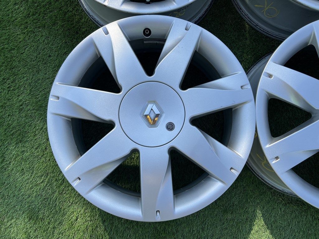 4x100 17" Renault gyári alufelni 6,5Jx17h2 ET49 2. kép