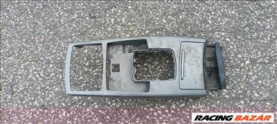 Audi A6 (C6 - 4F) váltóbox hamutállal együtt eladó 4f1864261