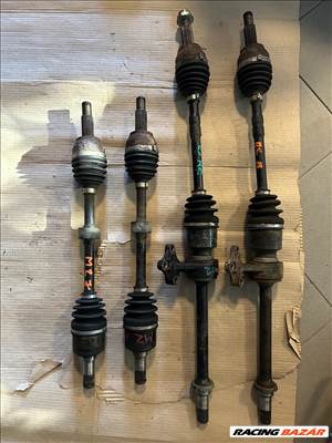 Mazda 2 féltengely jobb bal