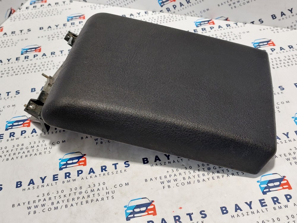 BMW E39 fekete könyöklõ kartámasz 1. kép
