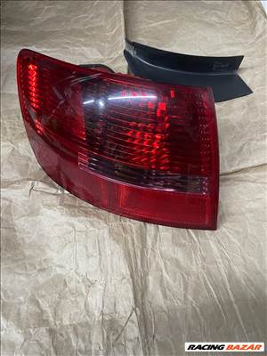 Audi A6 C6 hátsó lámpa 4f9945095